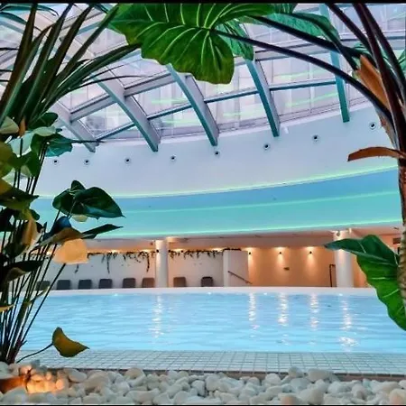 Hanza Tower Center Pool Jacusi Sauna Szczecin